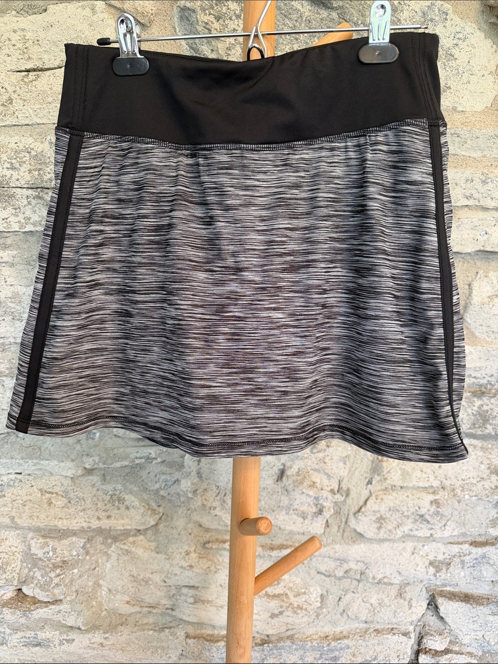 Athletic Black and Gray Space-Dye Skort